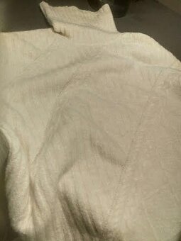 VIANOCNE SVETRE NOVE LACNE - 20