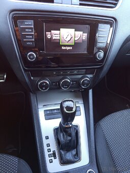 Škoda Octavia 3 Combi 2.0TDi DSG - 20