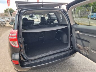 Toyota RAV4 2.0l Valvematic Lux za 9.990 € - 20