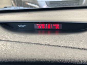 Kia Cee´d SW 1.0 CVVT - 20