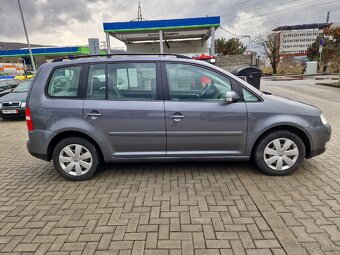 Predám Volkswagen Touran 1.9 TDI 77 KW..7-miestny,Tažné,Navi - 20