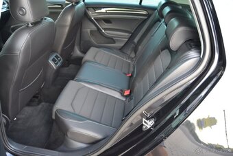 VW GOLF VII 2.0 TDI HIGHLINE, TEMPOMAT, KOŽA, ŠÍBER, ALU R17 - 20