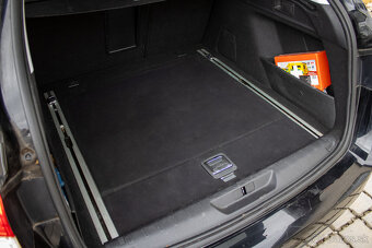 Peugeot 308 SW 1.5 BlueHDi - 20