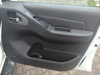 NISSAN NAVARA 3.0 V6 - NA PREDAJ - 20