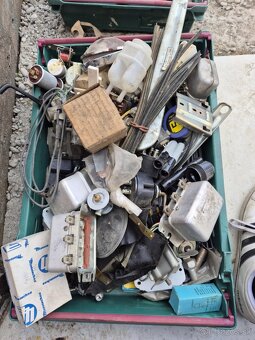 Predám rôzne náhradné diely - 20