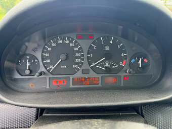 BMW 325ti (AT31) - 20