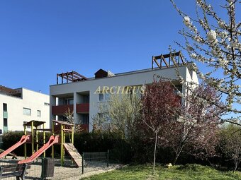 ZNÍŽENÁ CENA 3-izbový byt s loggiou 6,8m2 - 20