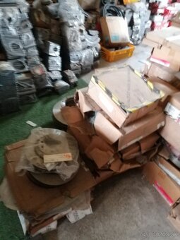 Prodám SKLAD NÁHRADNÍCH DÍLŮ BRZD - 20