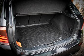 BMW X1 sDrive 20d - 20