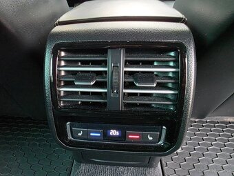 Volkswagen Passat Variant 2.0 TDI 190k BMT R-line Highline 4 - 20