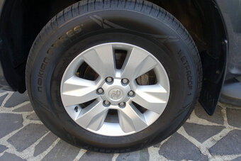 Toyota Hilux DC 2.4 I D-4D Active - ODPOČET DPH - 20