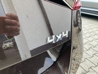 Škoda Superb Combi 2.0 TDI SCR L K 4x4 DSG 140 Kw - 20