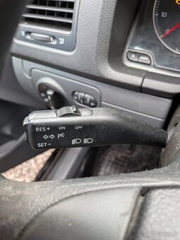 Predam VW Golf 1.6 benzin 75kW 6AT - 20