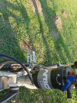 Celoodpruzeny bicykel canyon racing fs30 - 20