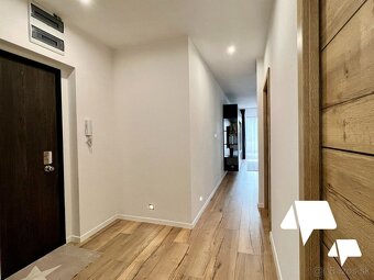 3-izb moderný, kompletne zariadený byt s terasou a parkovací - 20