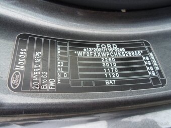 Ford Mondeo Combi 2.0 HEV Vignale 187k automat,facelift,masá - 20