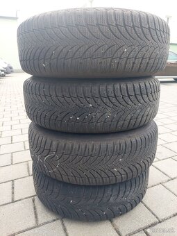 Škoda Karoq 4x4 2,0 TDI, DSG,110KW, LED, ACC, Navi - 20