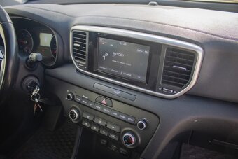 KIA SPORTAGE 1.6 CRDi M6 – 104 000 km – TOP STAV - 20