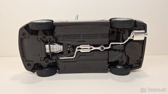 1:18 MERCEDES-BENZ SLK 230 - 20