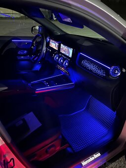 Mercedes-Benz GLA 200 D  4-Matic AMG-Sport v Záruke - 20