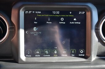 Jeep Gladiator 3.0 CRD Overland 4WD A/T - 20