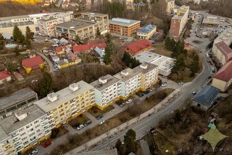 Exkluzívne na predaj veľký 3 izbový byt o výmere 81.30 m2 vo - 20