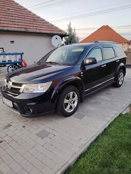 Fiat Freemont - 2