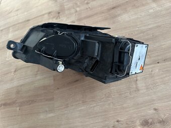 Vw passat b6 predný pravý svetlomet BI-xenon - 2