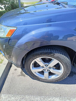 Mitsubishi Outlander II 2.0 DI-D (TDI) diesel 4x4 rv 2007 - 2