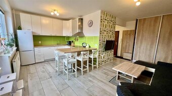 Na predaj kompletne zariadený 3-izbový byt, Martin - Centrum - 2