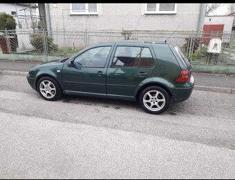 Volkswagen Golf 4 - 2