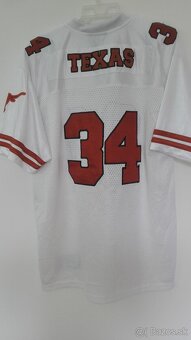 TEXAS LONGHORST - 2
