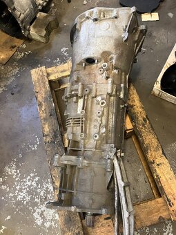 BMW X3 E83 - manualna prevodovka 6st. - 2