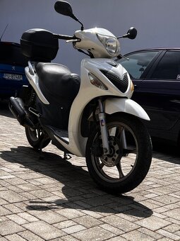 Suzuki sixteen 125 - 2
