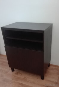 skrinka/nočný stolík ikea na nožičkách - 2