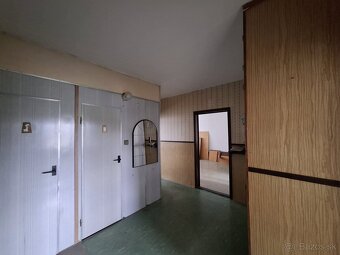 4 IZBOVÝ BYT, ZÁKVAŠOV, NA PREDAJ - 2