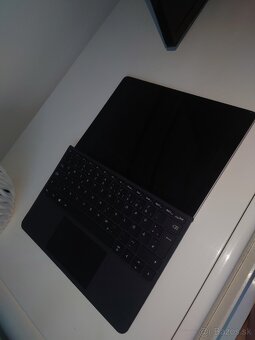 Microsoft Surface Go 2 - 2