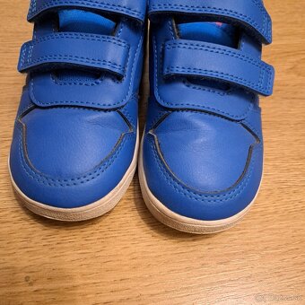 Tenisky Nike č. 27 - 2