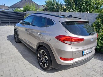 Hyundai Tucson - 2