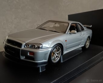 Nissan Skyline GT-R (R34) 1:18 AUTOART - 2