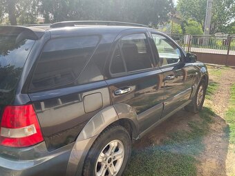 Kia Sorento - 2