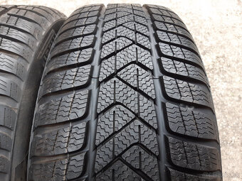 225/45 R19  -nové zimné Run Flat - 2