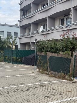 ponúkam na prenájom vonkajšie parkovacie miesto na ulici Tom - 2