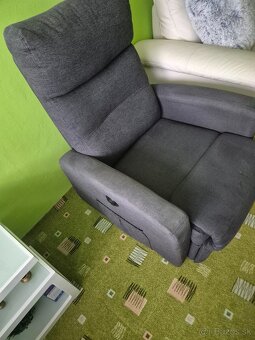 Polohovateľné kreslo - 2