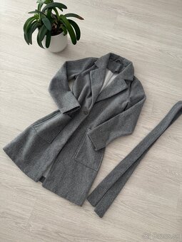 Dámsky sivý kabát - 2