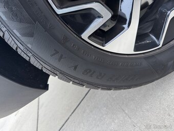 Predám zimné pneumatiky 255/55 R18 - 2