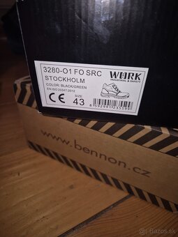 Vysoké pracovné topanky - 2