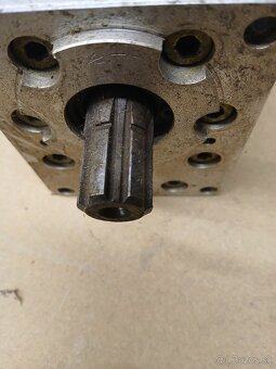 Predám hydraulické čerpadlo - 2