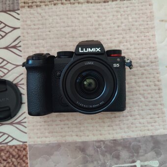 Panasonic Lumix  S5 + Lumix 18-40 mm - 2