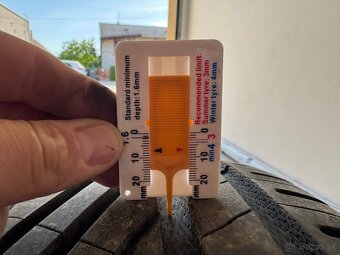 Letná sada 235/45/R17 - 2